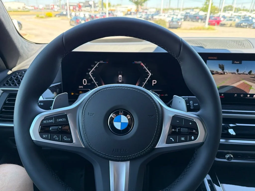 New 2027 White BMW xDrive40i image 17