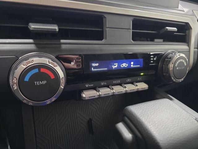 2024 Toyota Tacoma SR5 - Photo 19