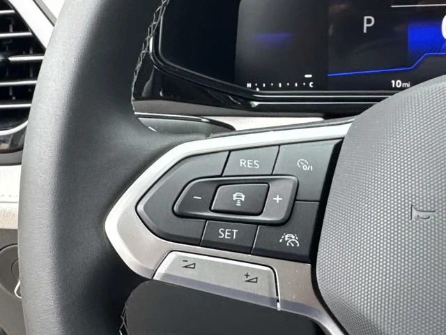New 2026 Black Volkswagen 1.5T S image 17