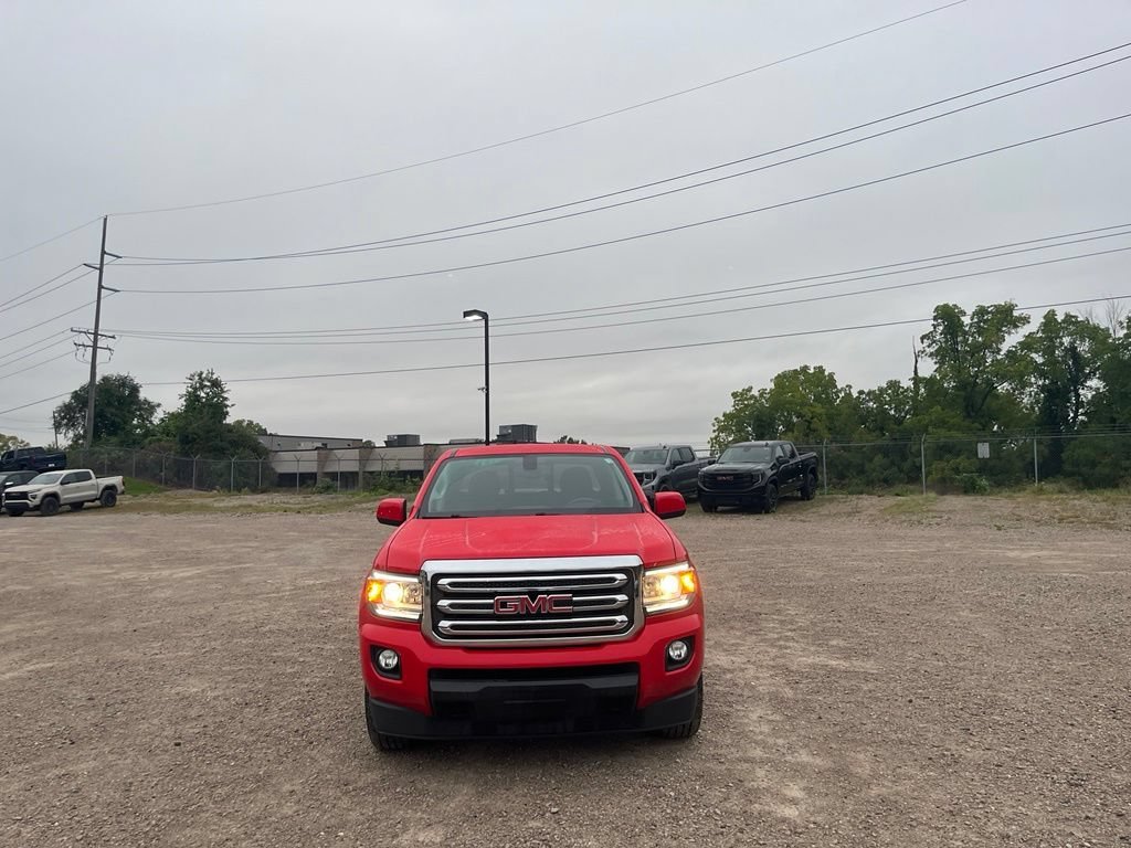 Used 2016 CARDINAL RED GMC 4WD SLE image 3
