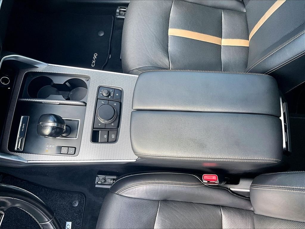 Used 2024 White Mazda 3.3 Turbo Premium Plus image 15