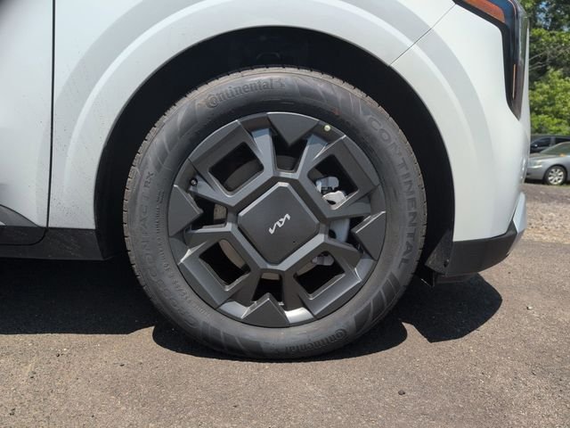 New 2026 Snow White Pearl Kia EX image 9