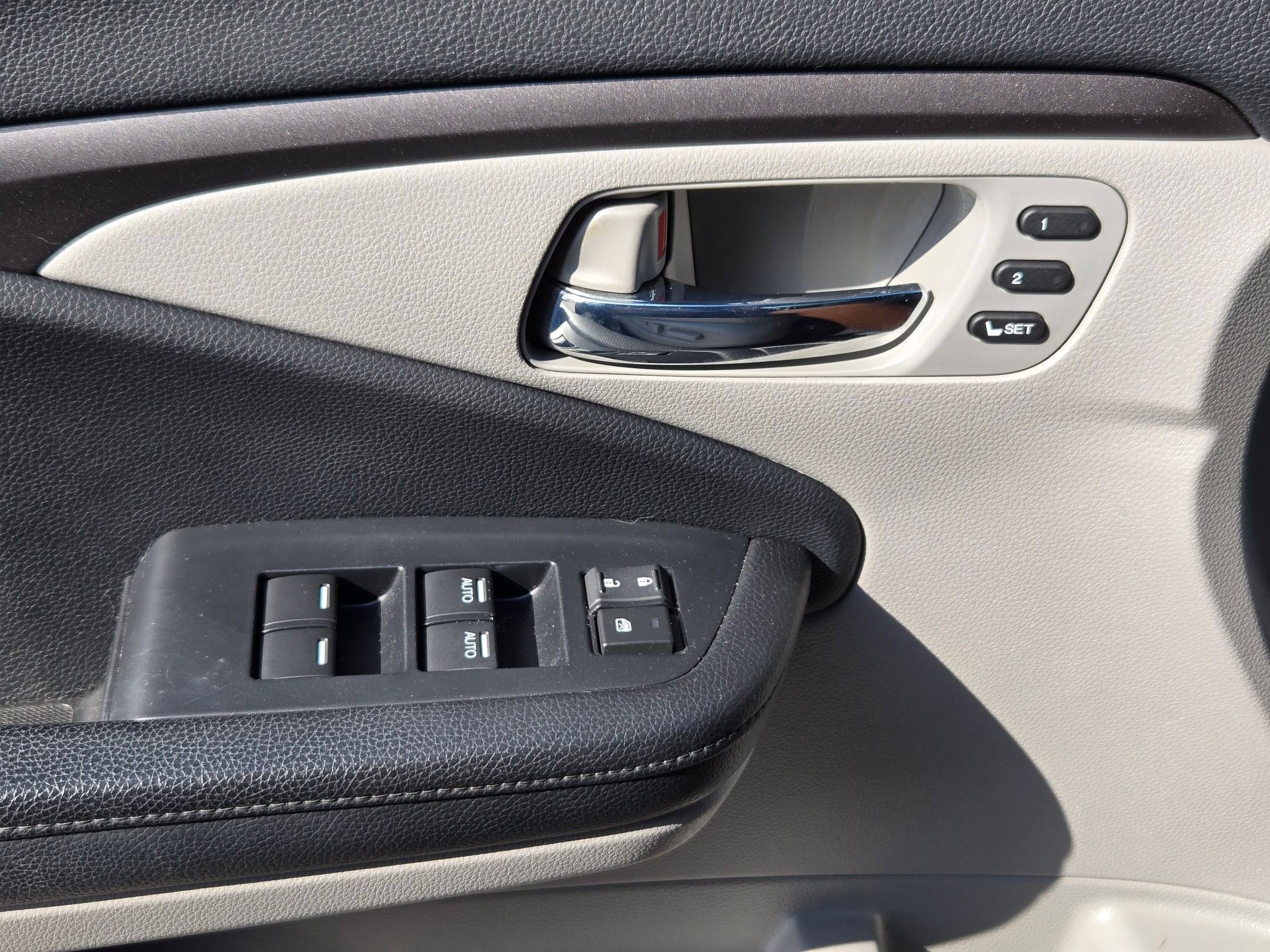 Used 2020 Blue Honda  image 11