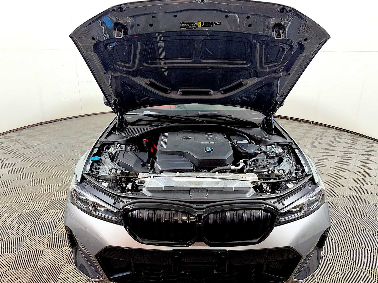 Certified Used 2023 Skyscraper Grey Metallic BMW 330i xDrive image 31
