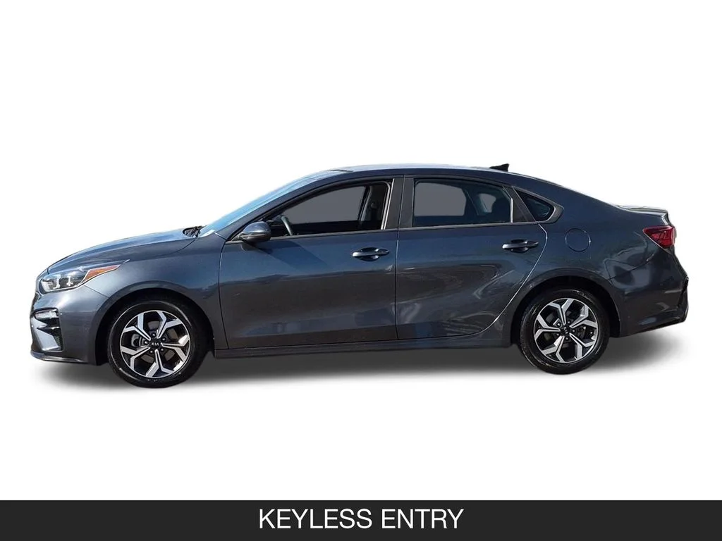 Used 2020 Gray Kia LXS image 5