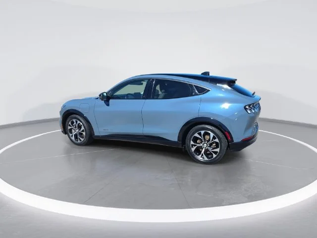 Used 2023 Blue Ford Premium image 6