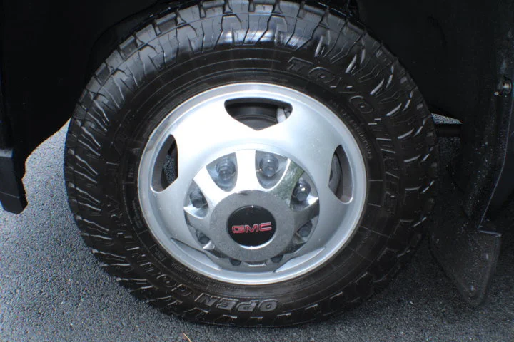 Certified Used 2021 EBONY TWILIGHT METALLIC GMC Denali image 5