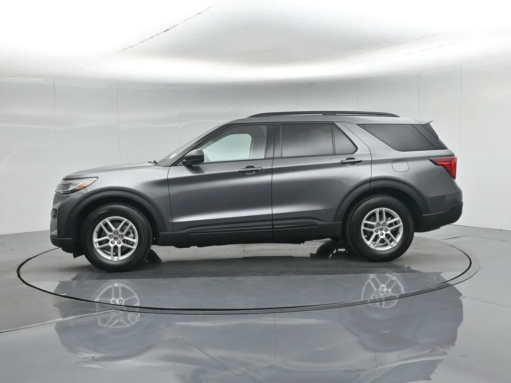 New 2026 Carbonized Gray Metallic Ford Active image 29