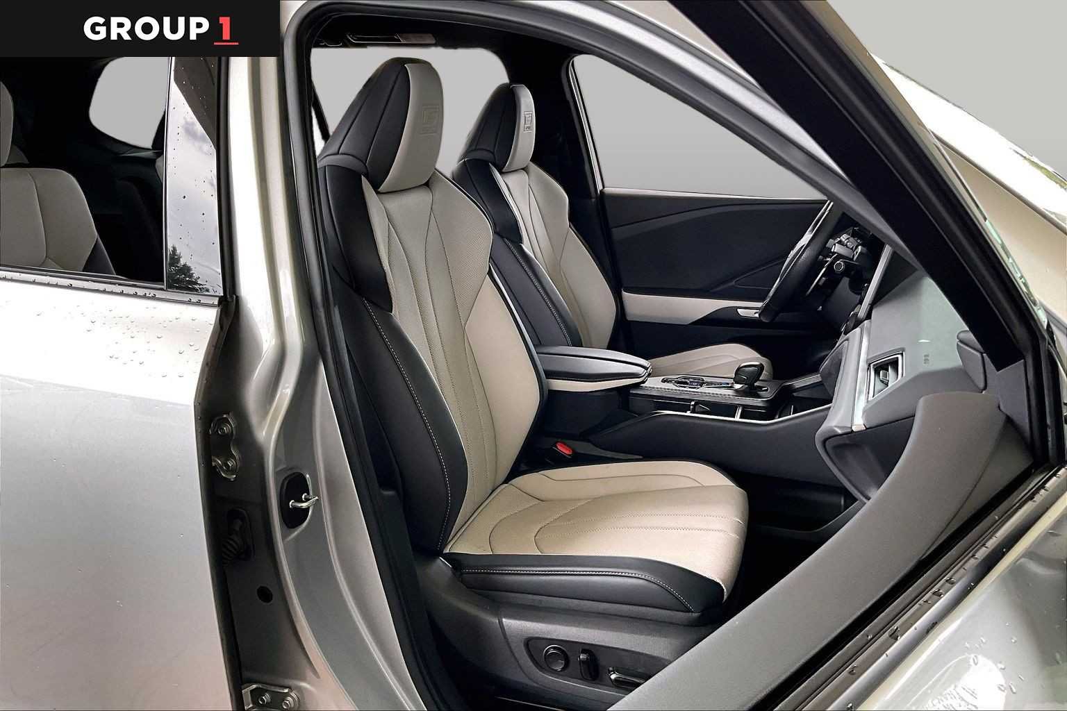 Certified Used 2024 CELESTIAL SILVER Lexus F SPORT Premium image 9