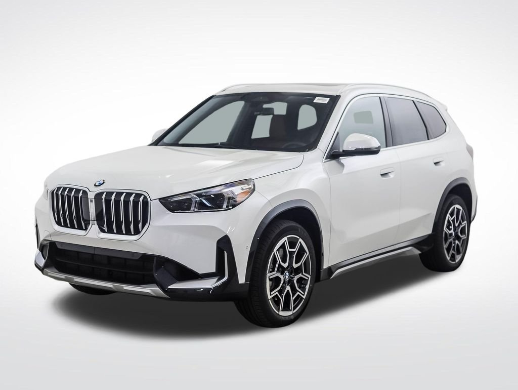 New 2026 White Metallic BMW xDrive28i image 1