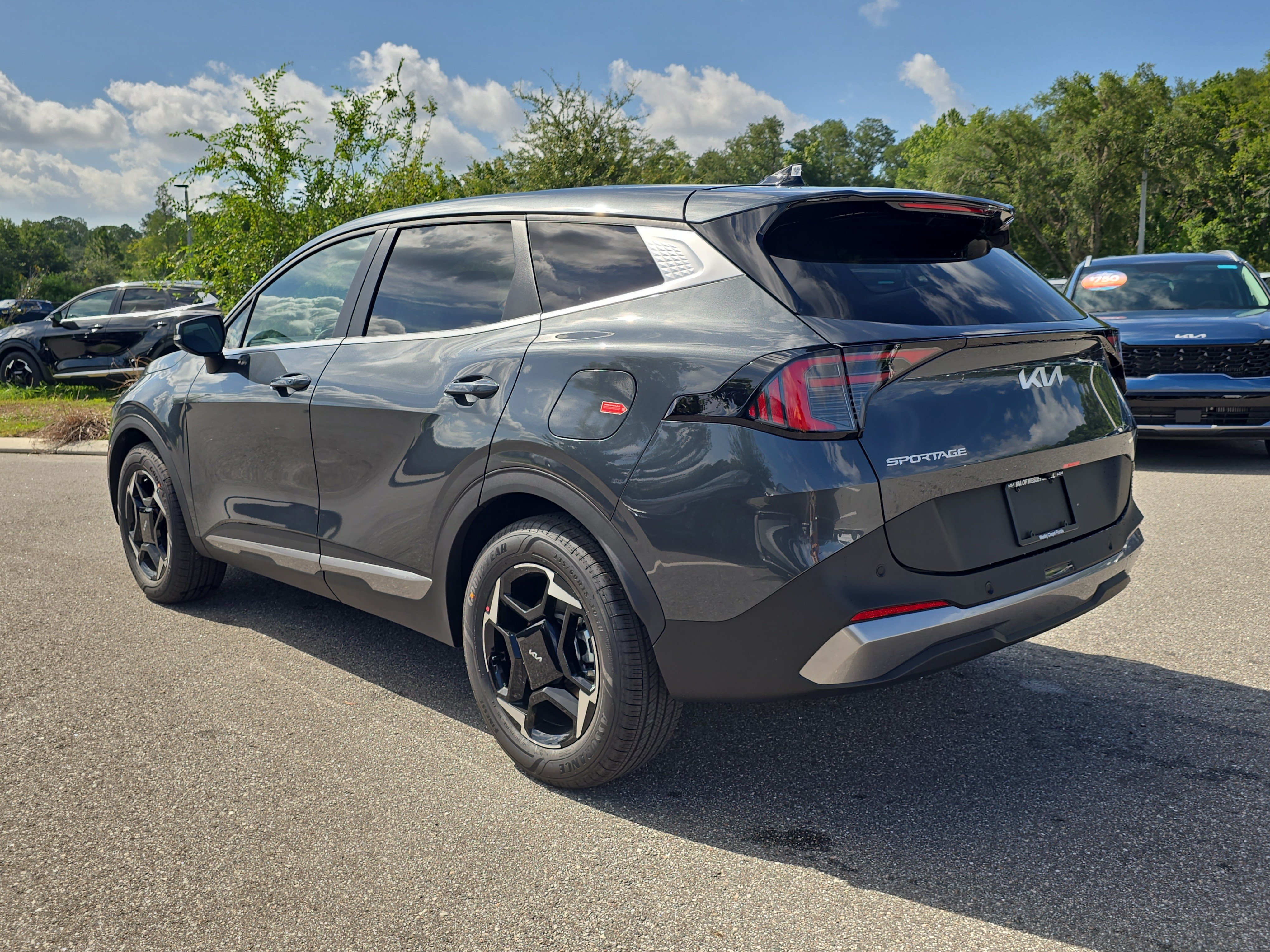 New 2026 Gravity Gray Kia EX image 6