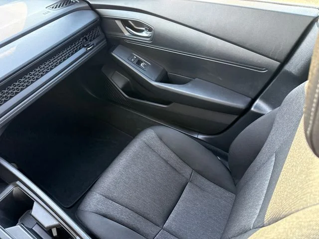 Used 2024  Honda LX image 14