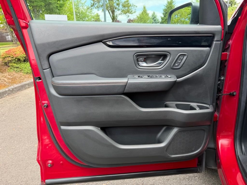 Used 2025 Radiant Red Metallic II Honda TrailSport image 12