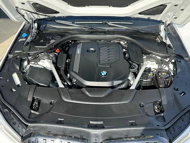 2022 BMW 7 Series 740i - Photo 13