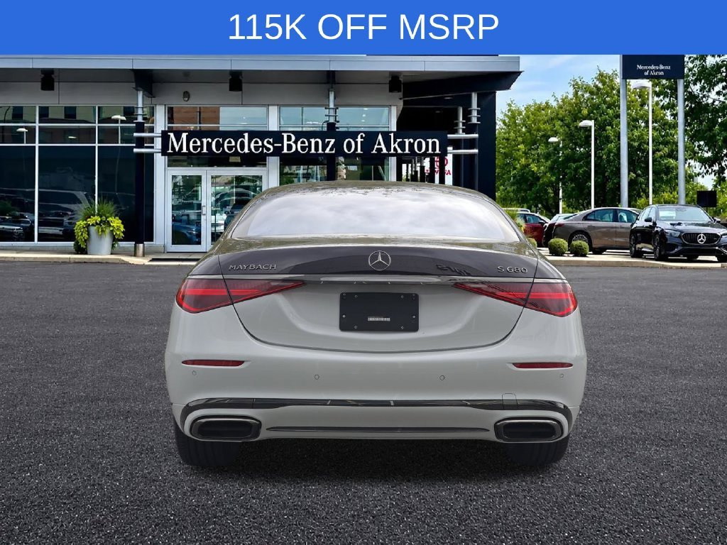 New 2025 MANUFAKTUR Moonlight White Metallic Mercedes-Benz Maybach S 680 image 25