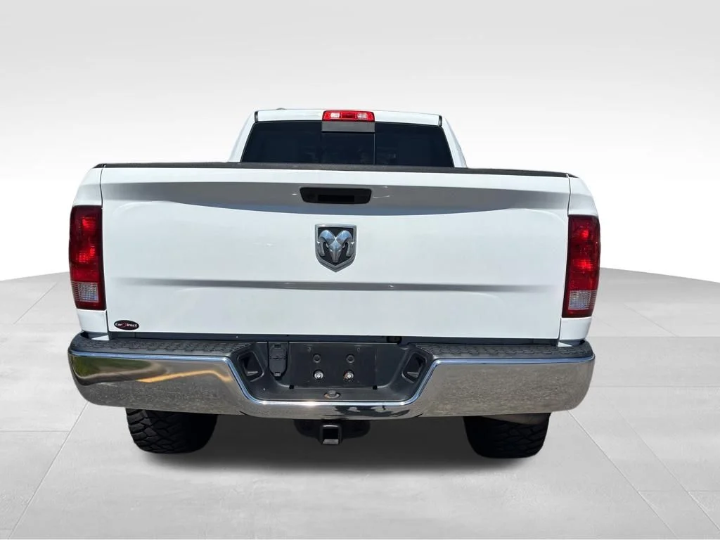Used 2019 White Ram SLT image 12