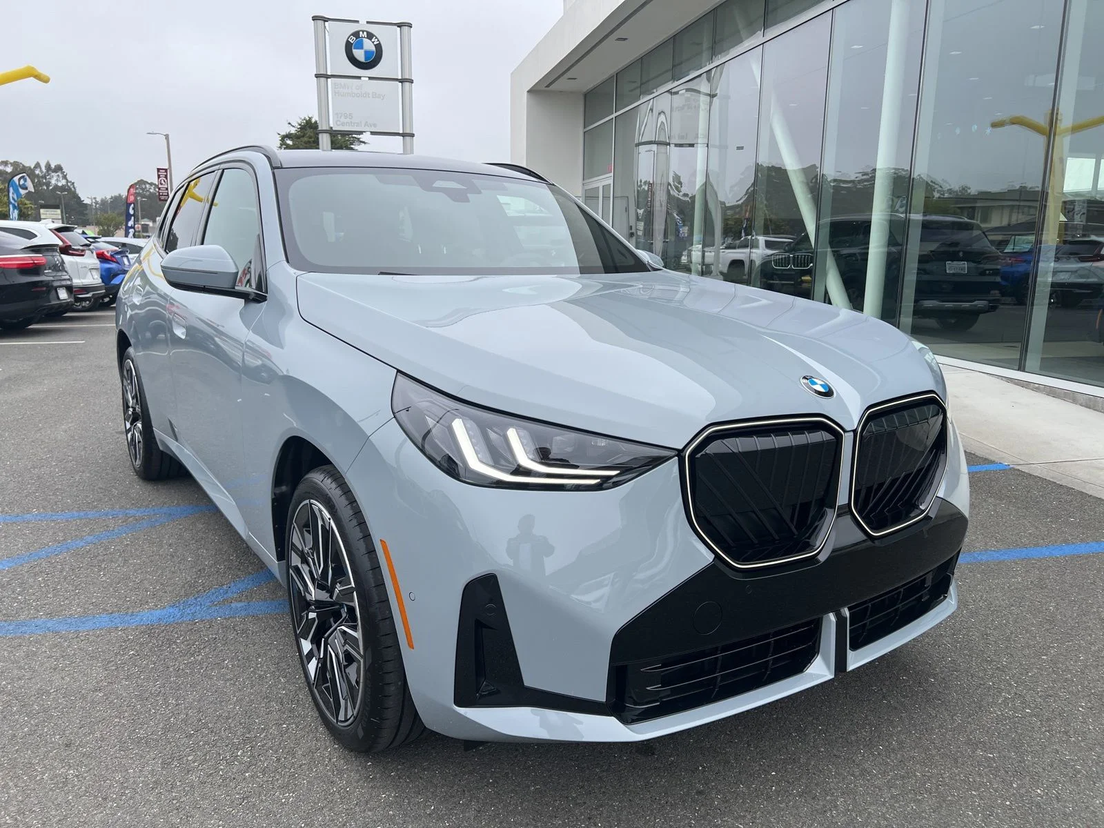2026 BMW X3 30 XDRIVE's photo