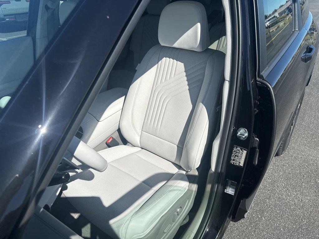 New 2026 Red Hyundai SEL Premium AWD image 17