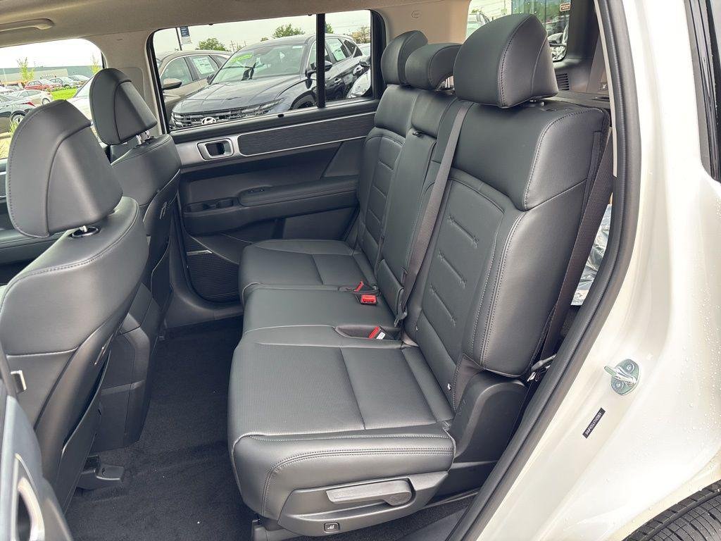 New 2026 White Hyundai Limited AWD image 34