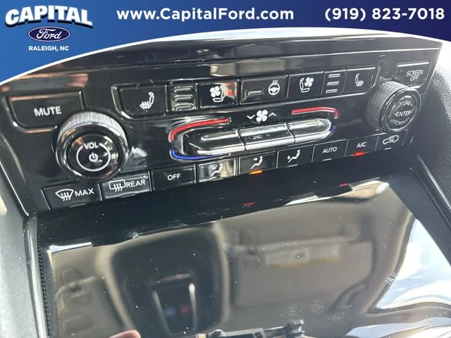 Used 2024 Gray Jeep Limited image 29