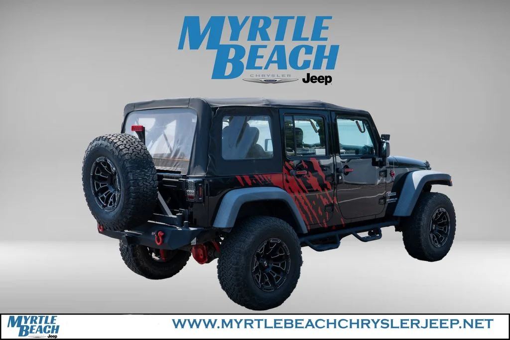 Used 2015 Black Clearcoat Jeep Unlimited Sport image 6
