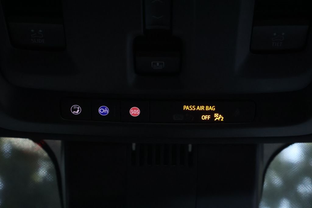 2024 GMC Yukon Denali Ultimate - Photo 27