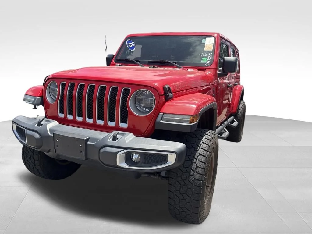 Used 2018 Red Jeep Unlimited Sahara image 17