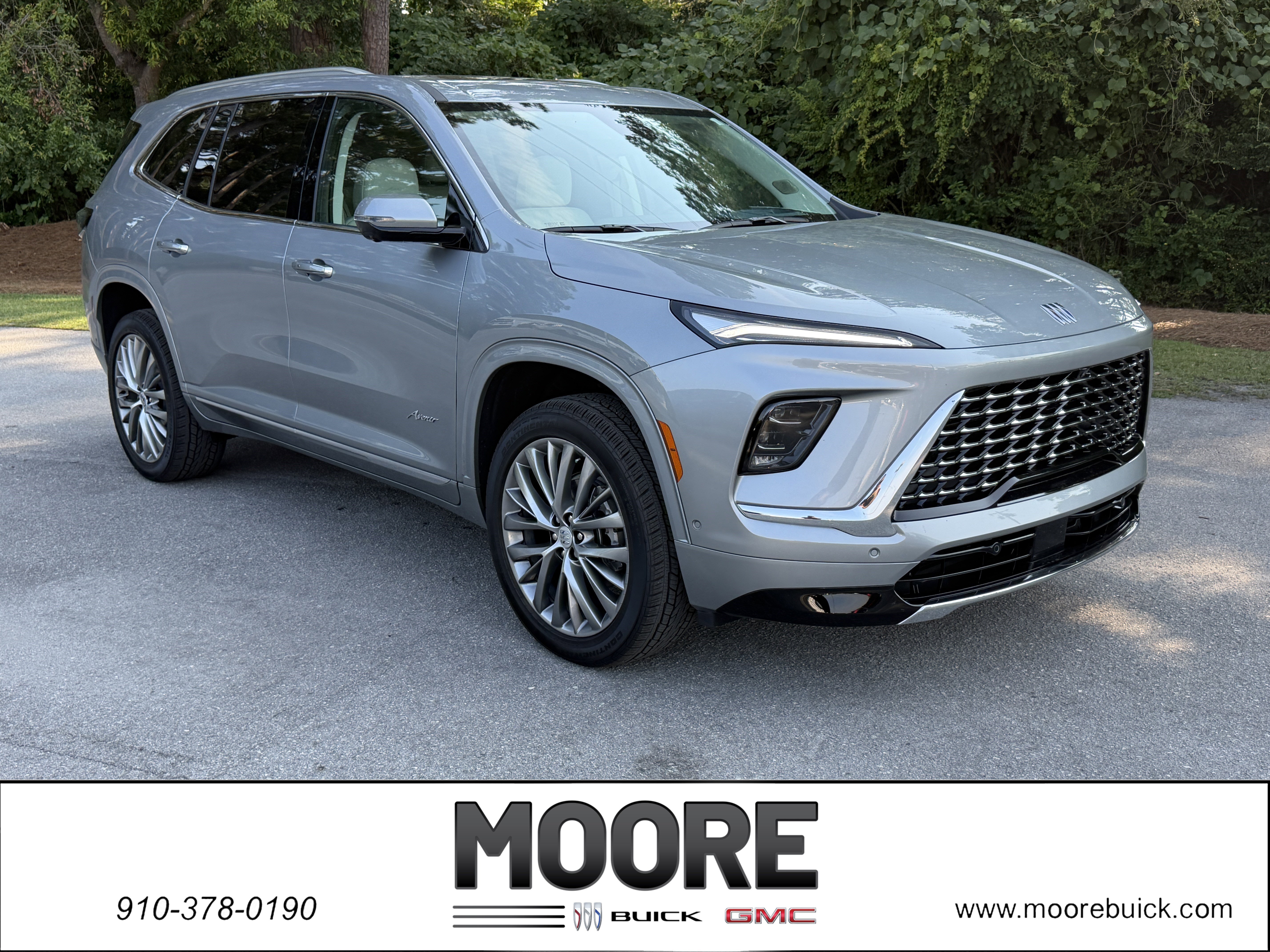 2026 Buick Enclave Avenir's photo