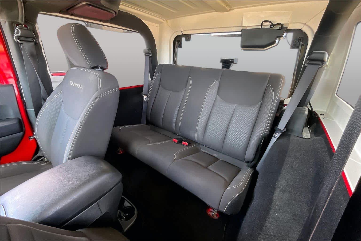 Used 2018 Firecracker Red Clearcoat Jeep Sahara image 19