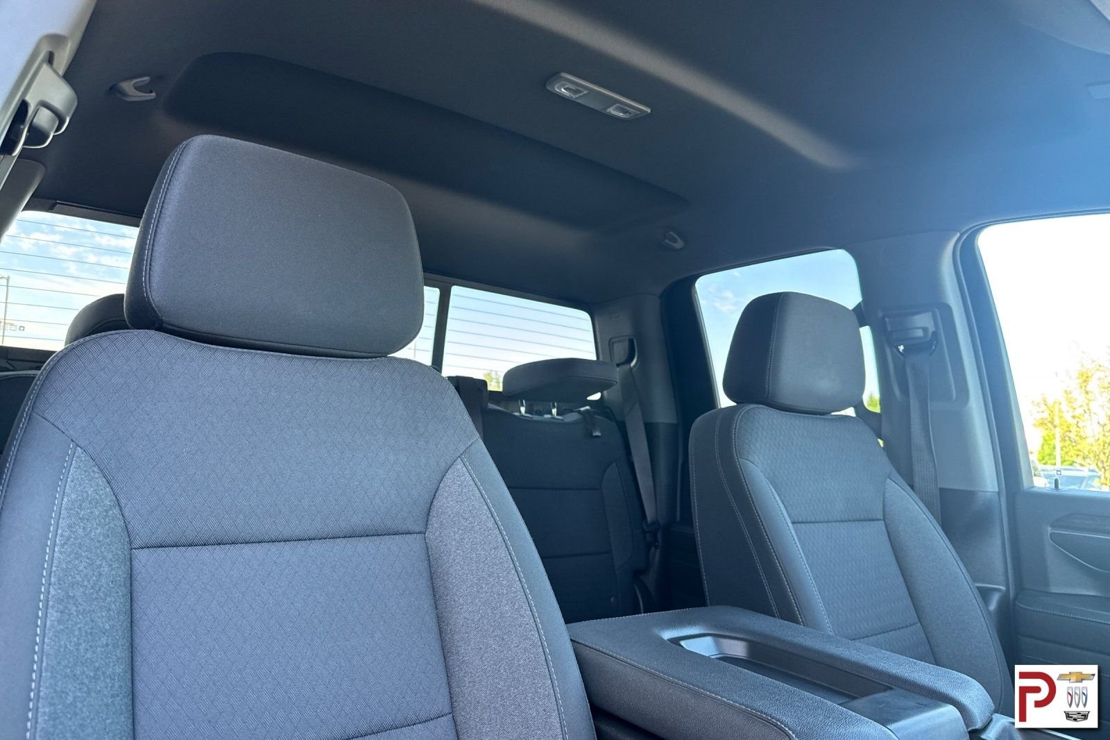 Used 2024 Gray GMC SLE image 17