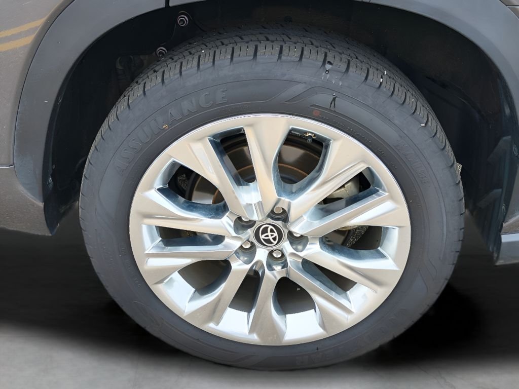 Used 2023 Magnetic Gray Metallic Toyota Limited image 3