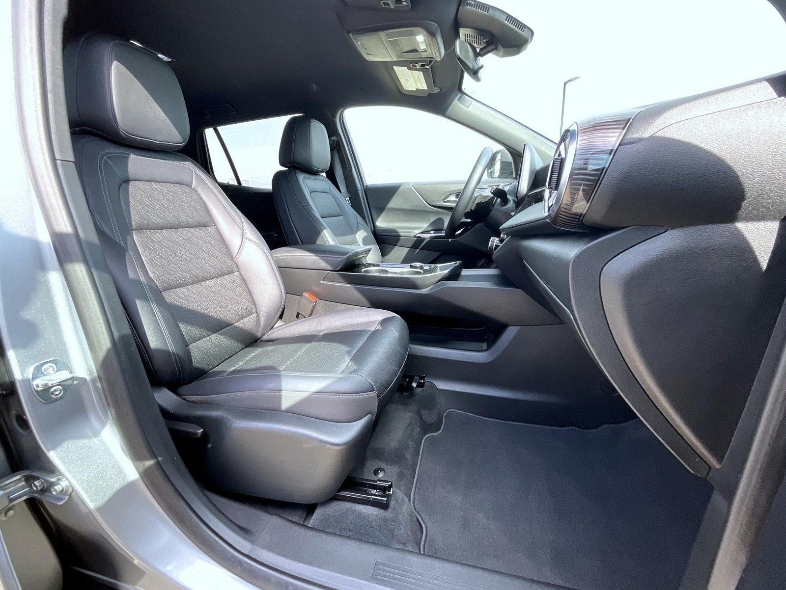 Used 2026 Gray Chevrolet LT image 19
