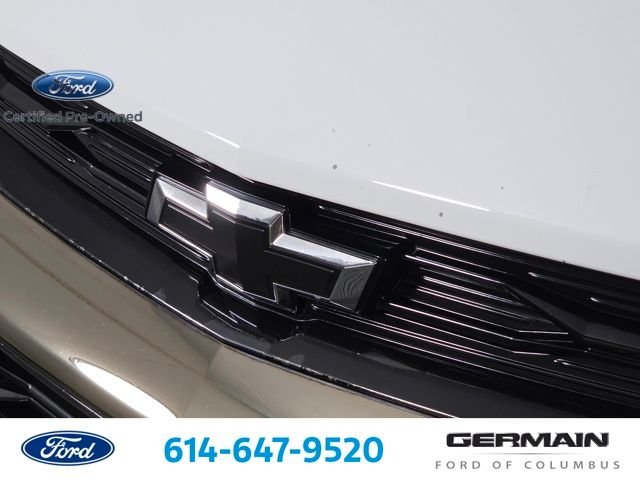 Certified Used 2022 Summit White Chevrolet RS image 13