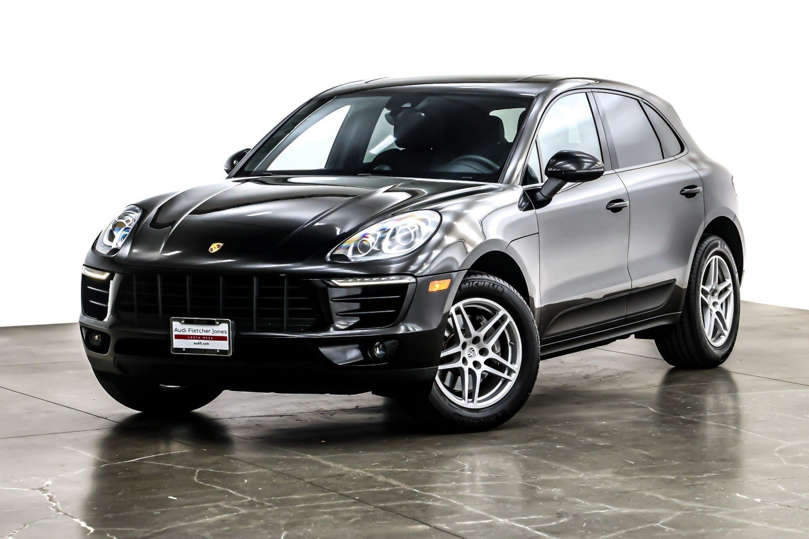 2017 Porsche Macan Base