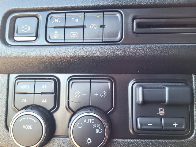 Used 2023  Chevrolet RST image 16