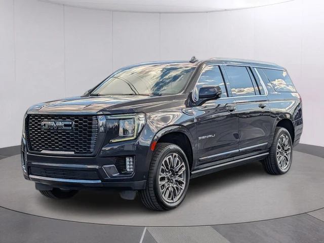 2023 GMC Yukon XL Denali Ultimate