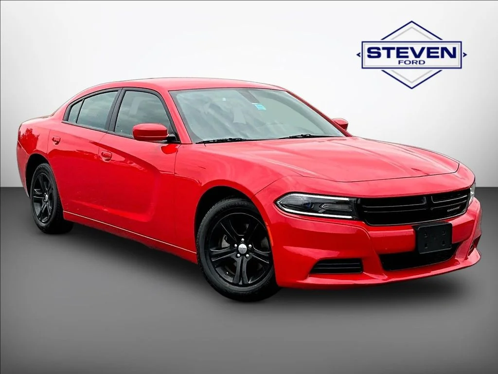 2022 Dodge Charger SXT's photo