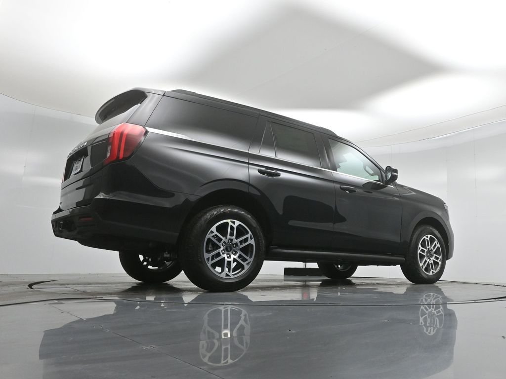 New 2026 Agate Black Metallic Ford Active image 47