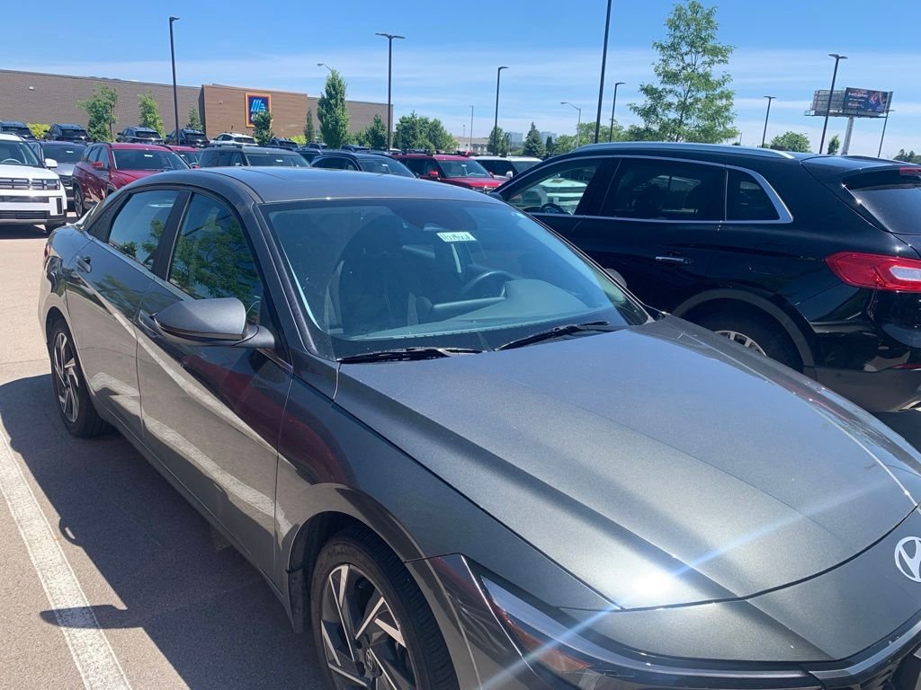 Certified Used 2024 Gray Hyundai SEL image 6