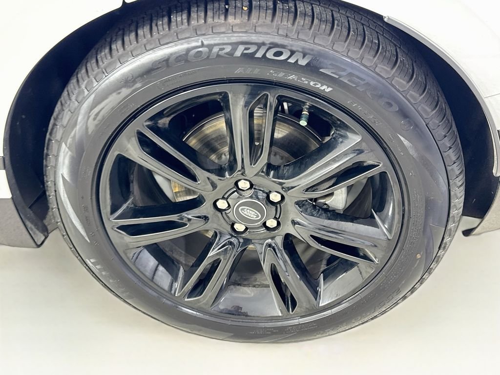 Used 2021 Fuji White Land Rover P250 R-Dynamic S image 40
