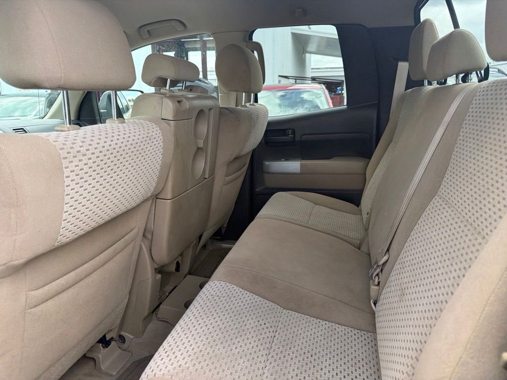 Used 2007  Toyota SR5 image 10