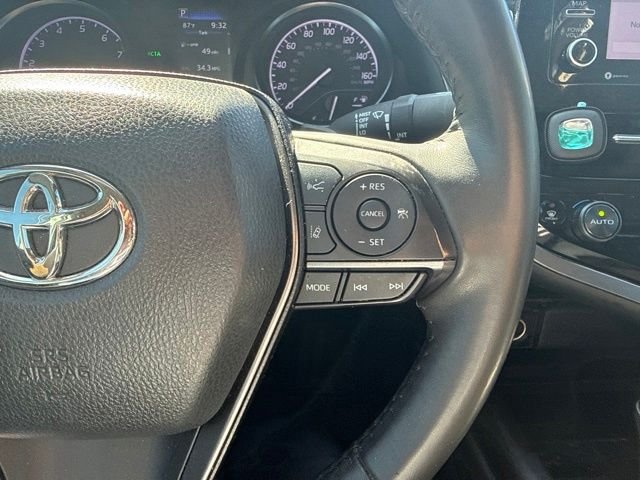Used 2024 White Toyota SE image 33