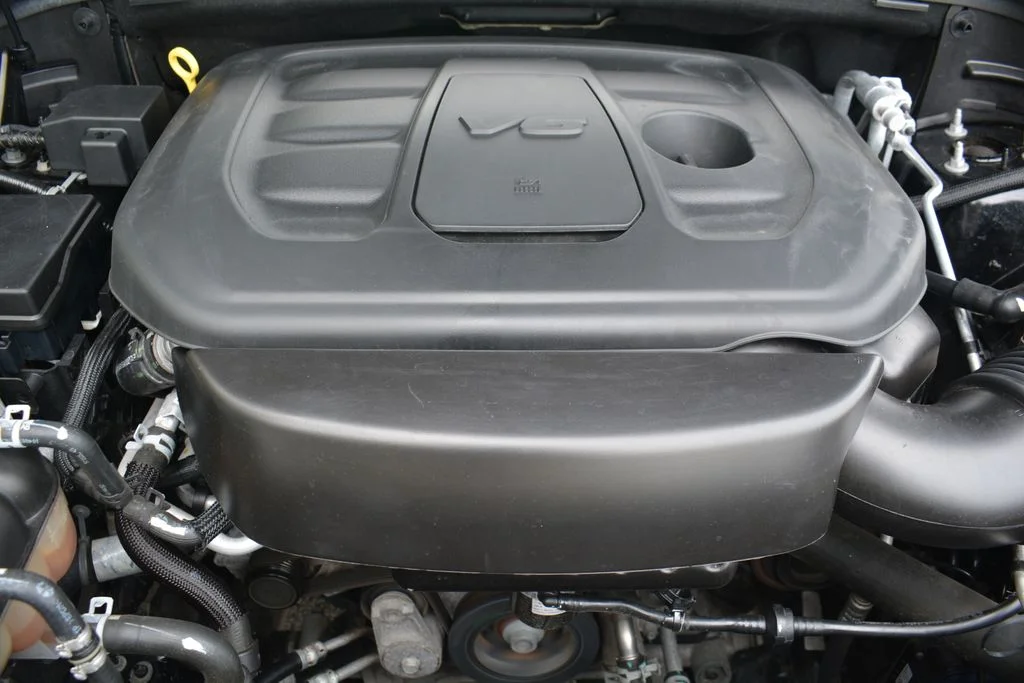 Used 2020 Black Jeep Laredo E image 22