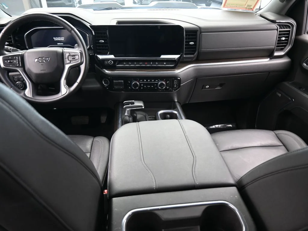 Used 2024 Summit White Chevrolet LT Trail Boss image 43