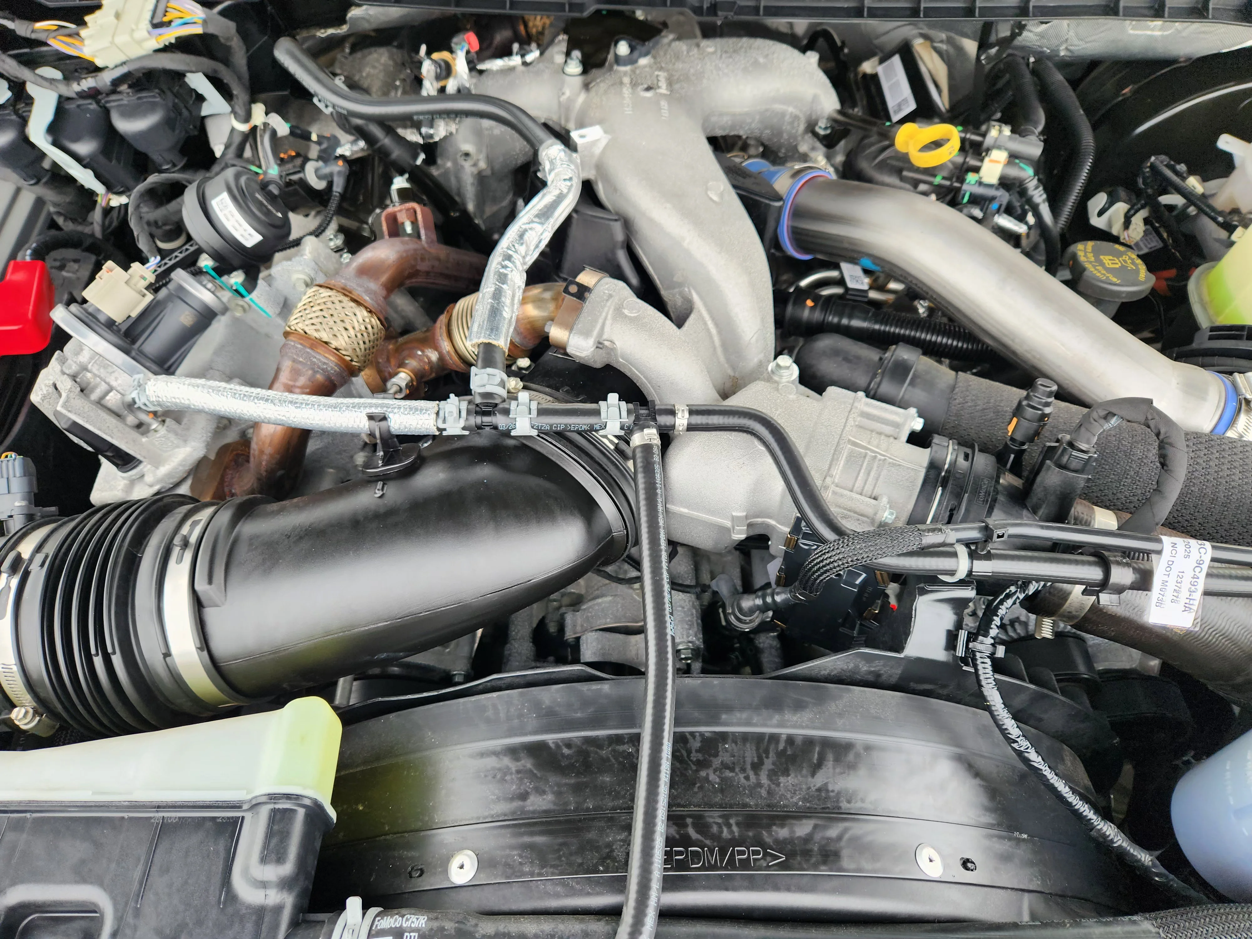 Used 2025  Ford Platinum image 33