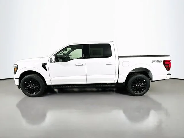 New 2026 Oxford White Ford Lariat image 4