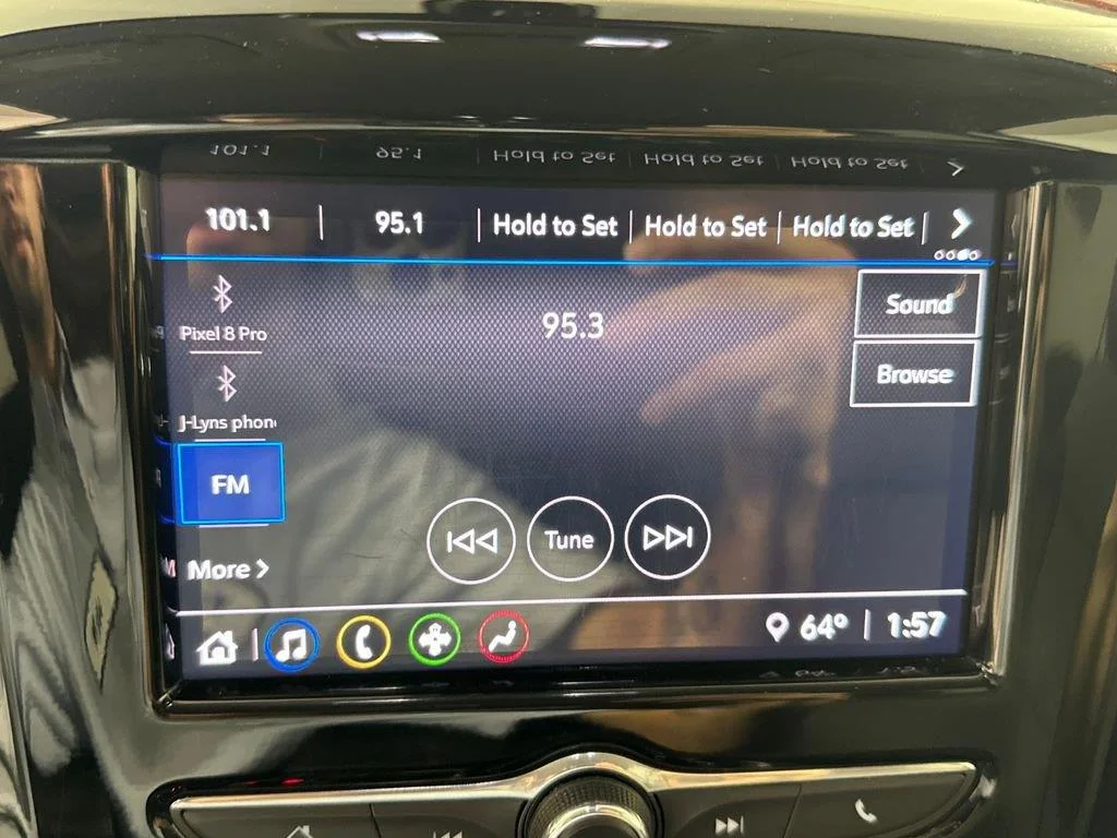Used 2021 Summit White Chevrolet LS image 25