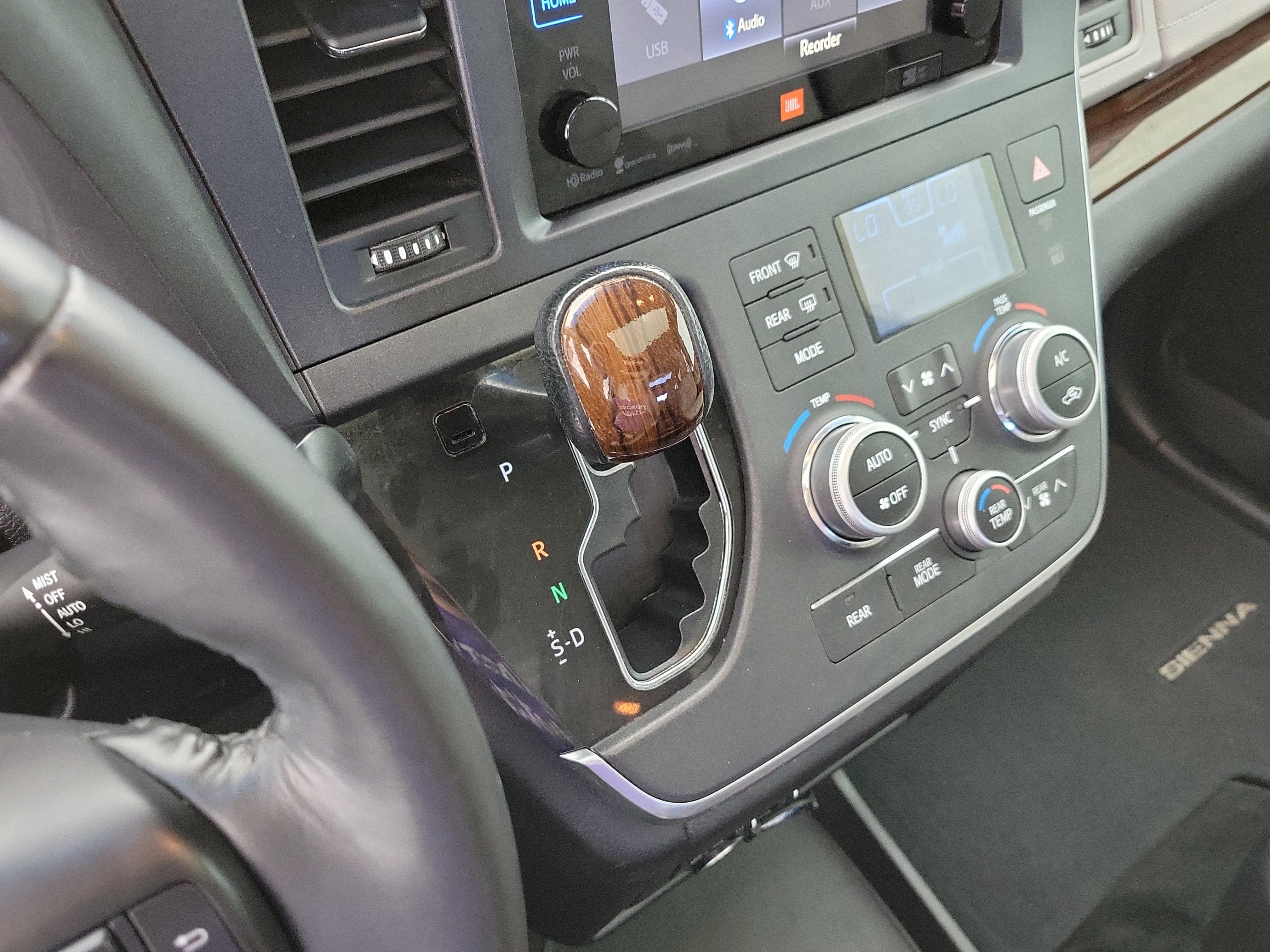 Used 2017 Silver Sky Metallic Toyota Limited Premium image 29