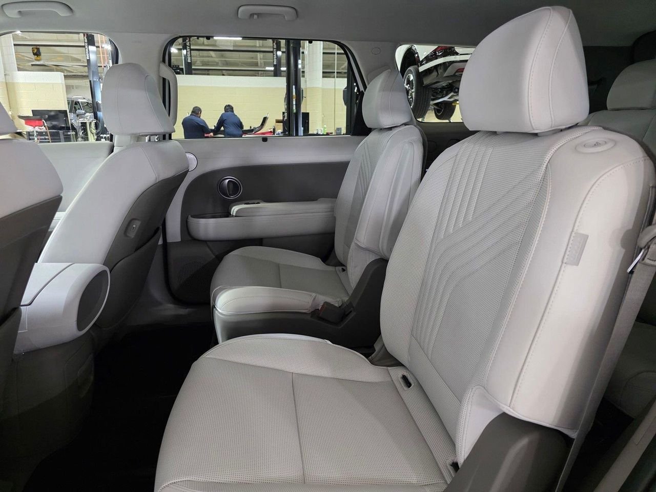 New 2026 Creamy White Pearl Hyundai SEL AWD image 15