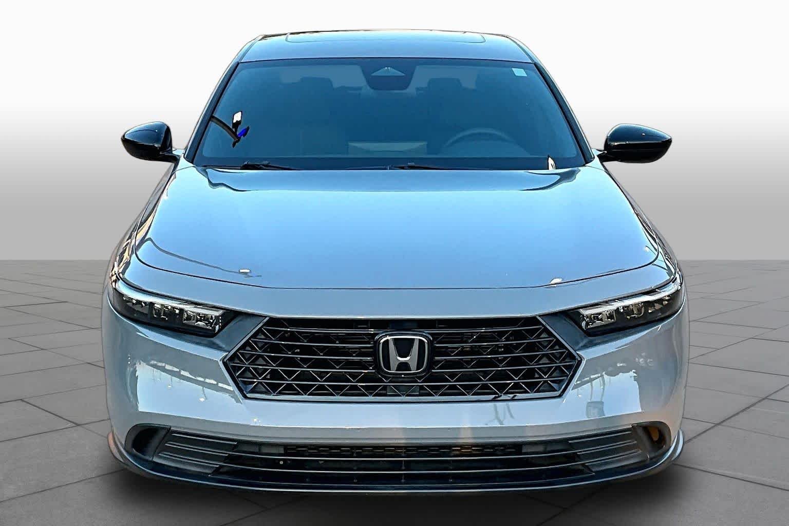 Used 2023 Urban Gray Pearl Honda Sport image 4